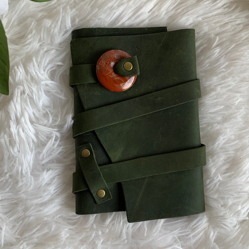 NWT Portland leather goods unlined wrap journal brushed green - Picture 1 of 3